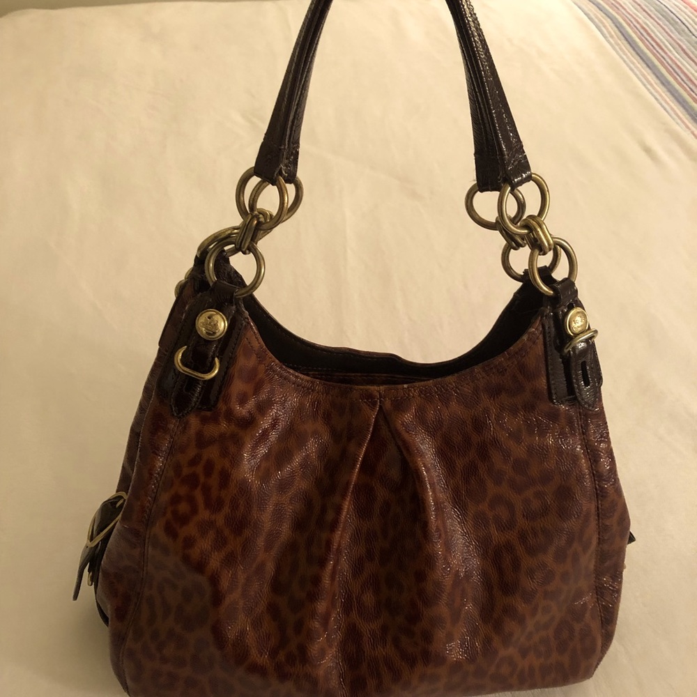 AUTHENTIC COACH Large Leather Cheetah Print Bag.